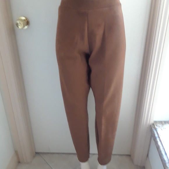 Thalia Sodi Pants - Thalia Sodi's pants